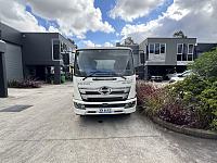 悉尼工地自用2019 年 Hino500 FE1426 自动挡 14 吨工程货车 低里程急售