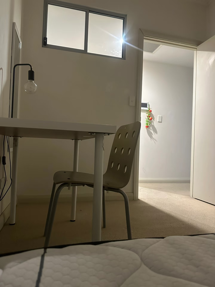 今日悉尼Burwood 325pw 低预算住黄金地段包水拎包入住 Burwood 325pw 低预算住黄金地段包水拎包入住