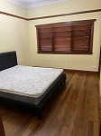 Campsie  双砖house 2房1厅1卫整租650周包家俱电器等