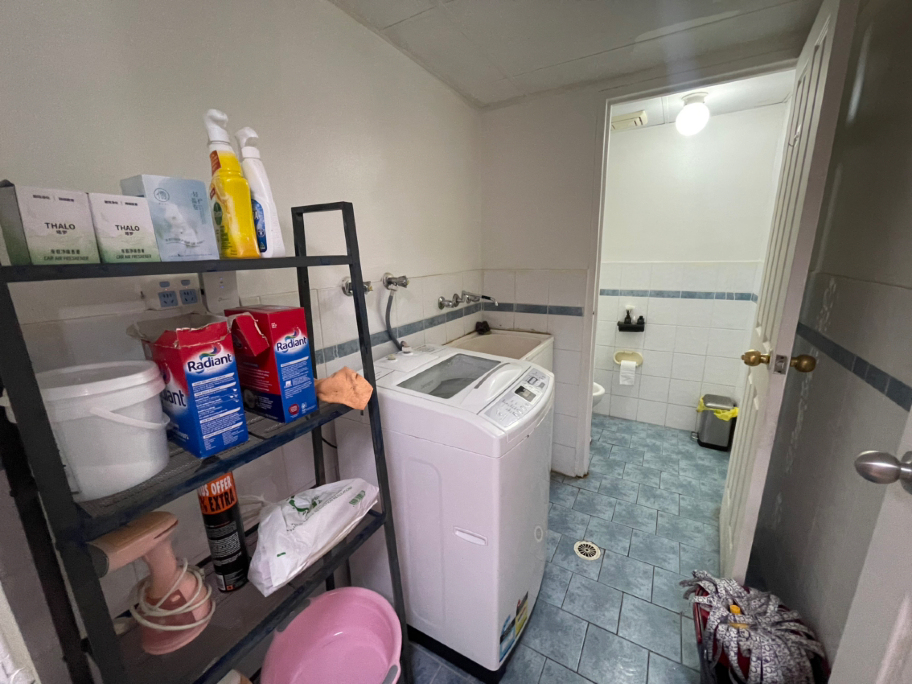 今日墨尔本Parramatta 优质两房出租带家具拎包入住带车库 这套位于的两房Unit Parramatta 优质两房出租带家具拎包入住带车库 这套位于的两房Unit