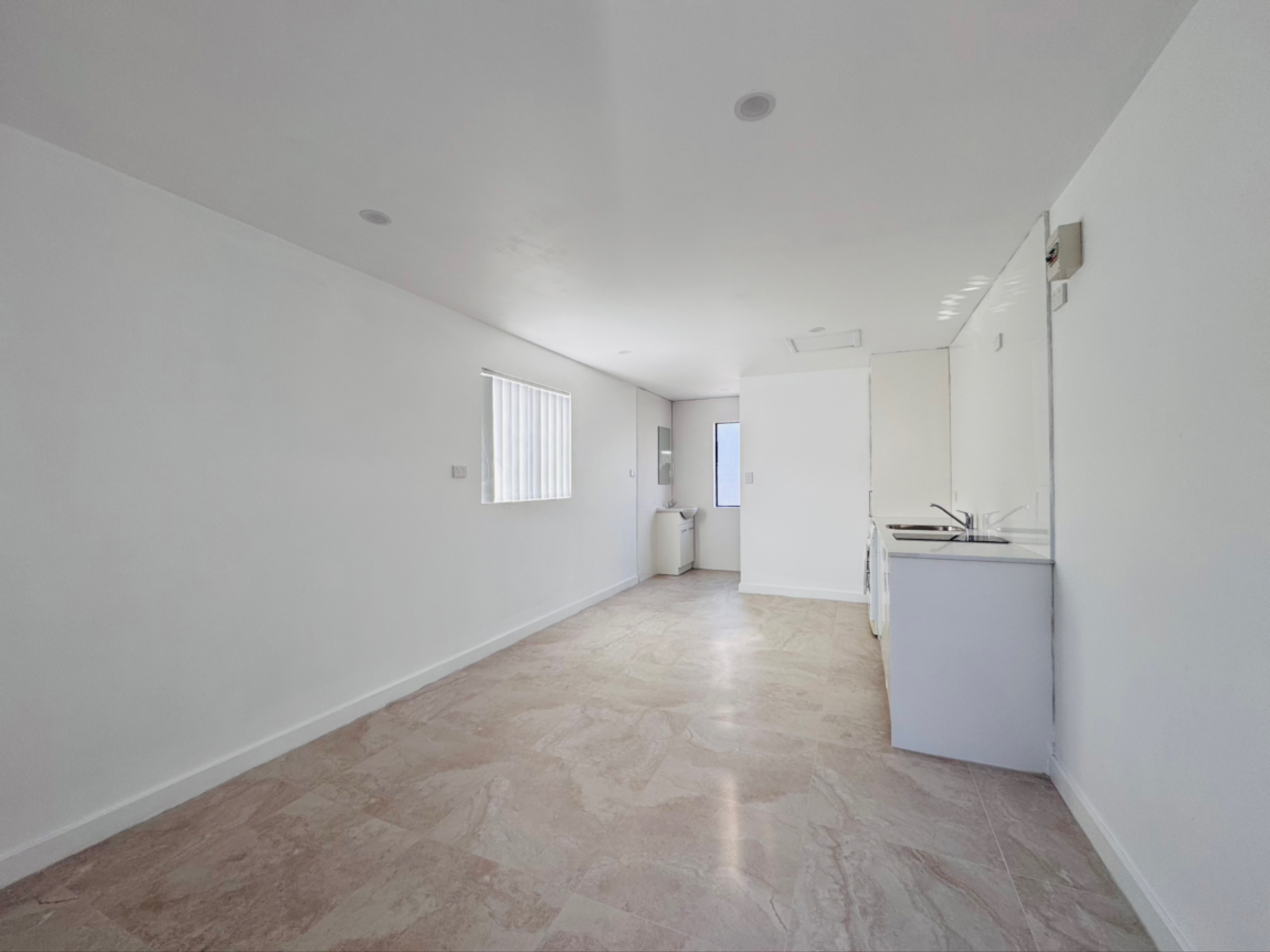 今日悉尼Kogarah 静街studio独户靓房首次出租 Kogarah 静街studio独户靓房首次出租