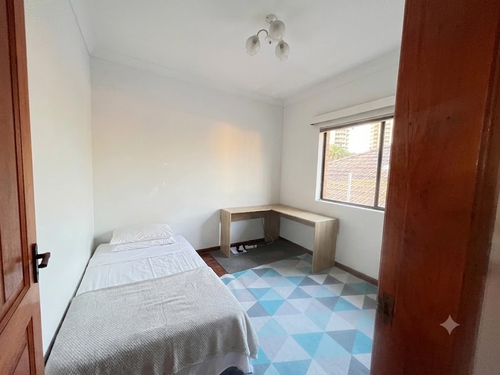 今日悉尼Hurstville 黄金地段宽敞三房House出 租步行4分钟至火车站 Hurstville 黄金地段宽敞三房House出 租步行4分钟至火车站