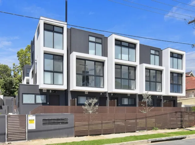 Burwood 连体别墅整租