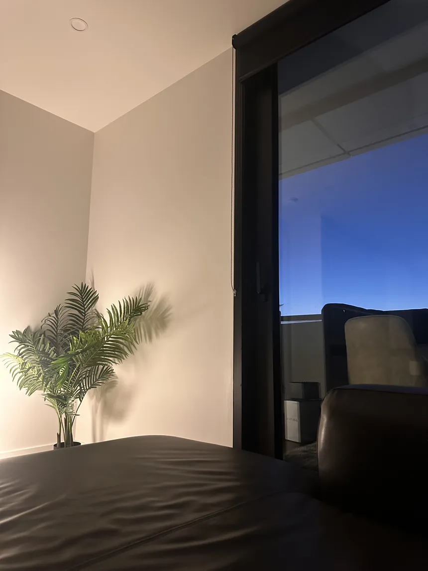 Glen Waverley Glen中行那栋楼2b2b1c整租直租黄金位置楼下the glen商场（第 2 张）