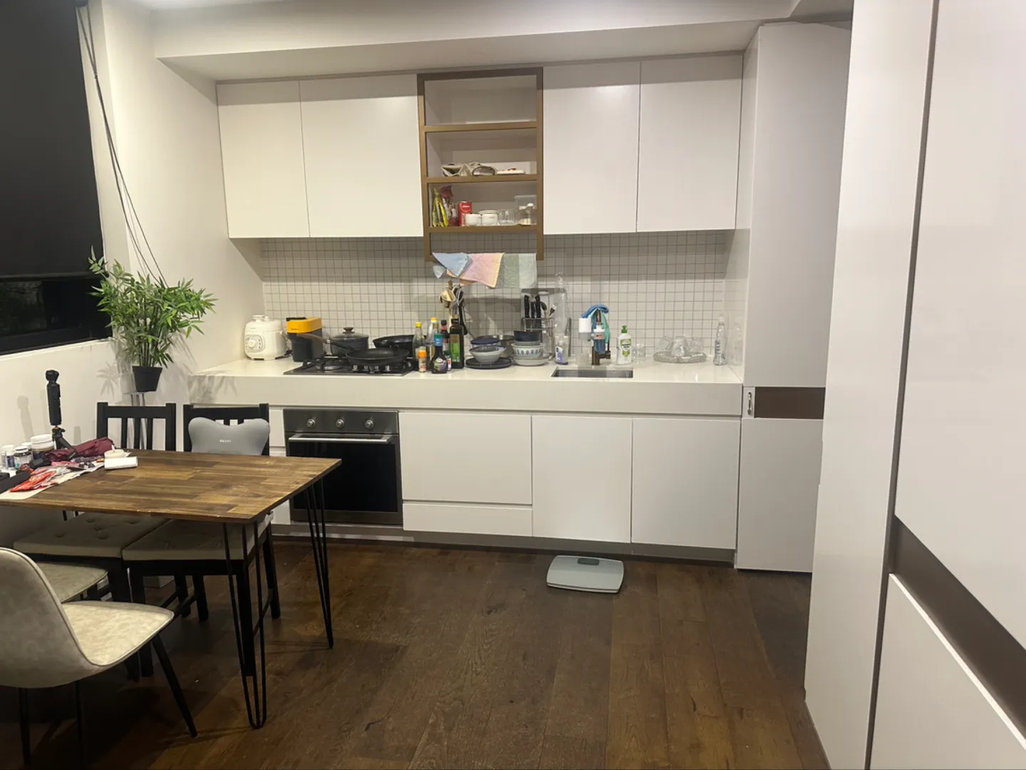Glen Waverley Glen中行那栋楼2b2b1c整租直租黄金位置楼下the glen商场（第 4 张）