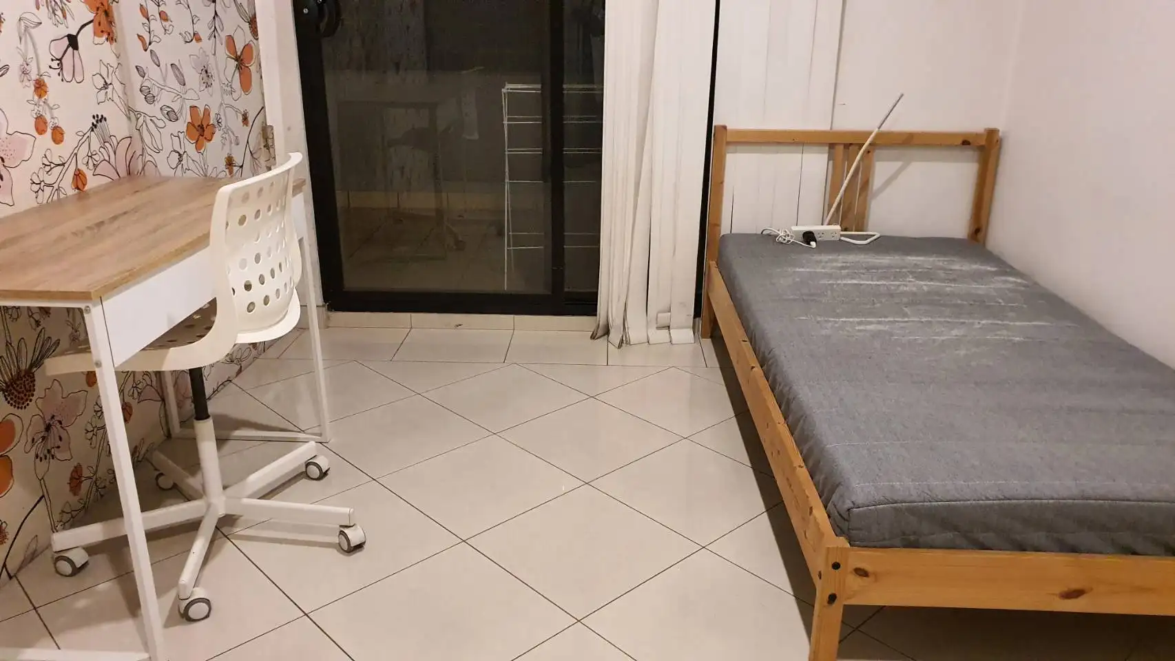 Ultimo Female Wanted Living Room in Sydney（第 1 张）