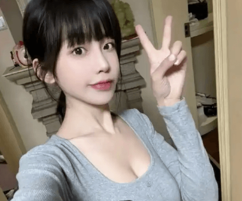 女网红司晓迪曝与多位男星关系亲密