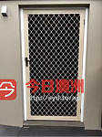  厂家直销安装纱门纱窗 防盗门窗 围墙护栏 自动化大门等0405465689