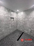  高品质室内瓷砖装修浴室翻新