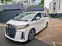 用車服务接送機服務旅游景點包車短程接送學生優惠豪華七座商務車阿爾法旅游 車定期全車清洗專業消毒殺菌 谢谢電話聯繫0428