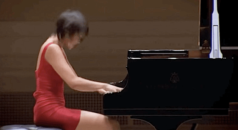 穿短裙演奏被嘲不雅，中国钢琴女魔王霸气回怼（视频/组图） - 11