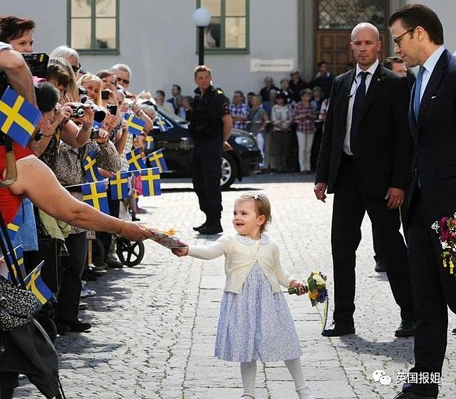 欧洲未来最美女王？瑞典11岁小公主晒生日照惊艳网友：小萌娃长大太漂亮了（组图） - 26