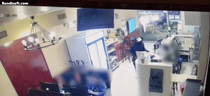 监控曝光！两家华人网吧遭歹徒持凶抢劫，华裔店员后背被划2刀（视频/组图） - 2