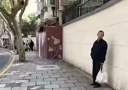 中国的大街上，为什么看不到退休官员溜达？（组图） - 1