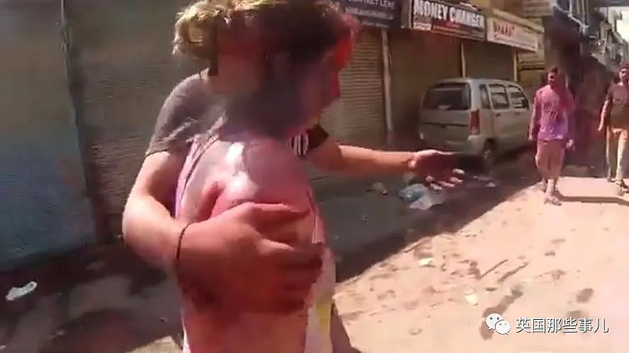 女孩被索吻袭胸性骚扰！印度洒红节成了侵犯女性借口（视频/组图） - 27