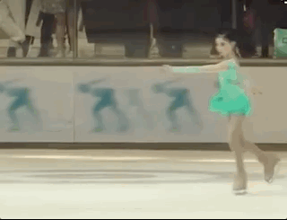 李小鹏11岁女儿参加花滑公开赛，奥莉失误摔倒（组图） - 13
