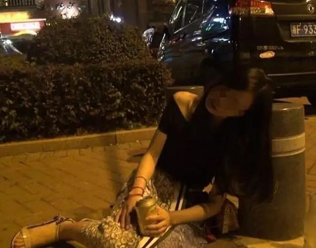 17岁女大学生被轮奸致死，大尺度视频曝光：她先勾引我的...（组图） - 4