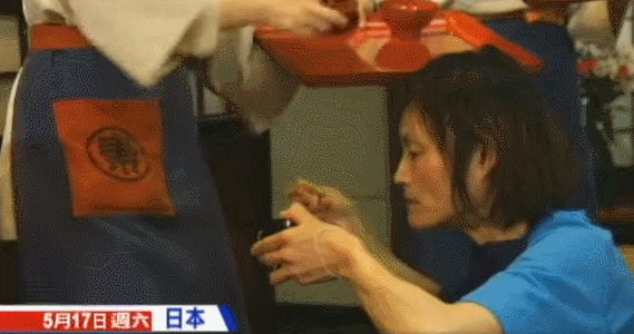 日本著名女大胃王去世！人称“魔女”，10分钟吞399碗面，暴食背后故事让人心碎……（组图） - 4