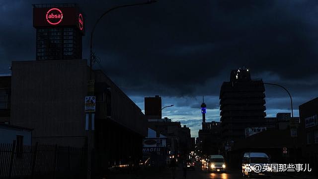 南非停电已成“国家灾难”，堪比疫情！每天停电12小时，火葬场尸体都烂了（组图） - 4