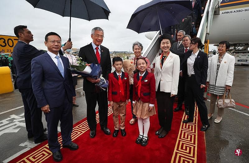 李显龙总理抵达广州，对中国展开正式访问（视频/图） - 1