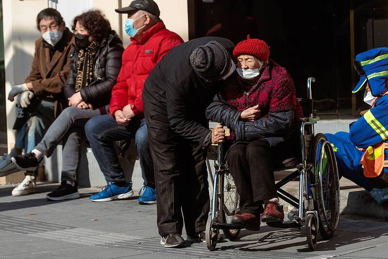 中国狂砍老人医疗福利！CNN：地方政府太穷了 （图） - 1