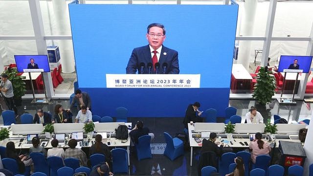李强：中国新总理上任23天的三个信号和三道难题（组图） - 1