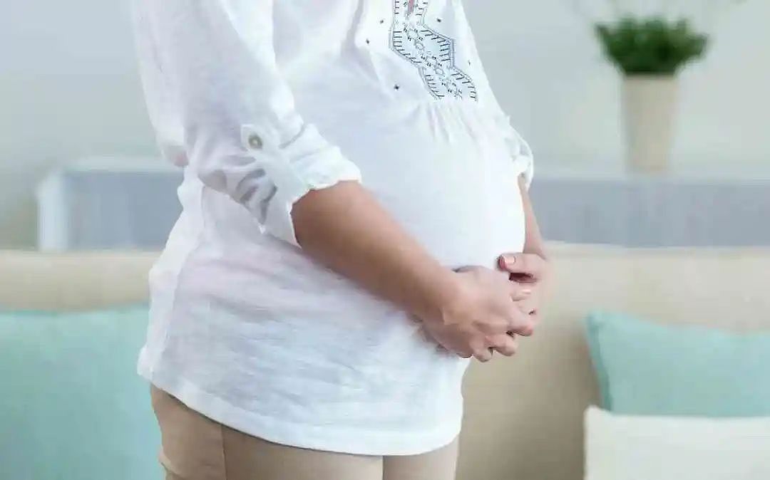 上海农妇怀胎4年未生，自称可与胎儿对话，背后真相太心酸（组图） - 12