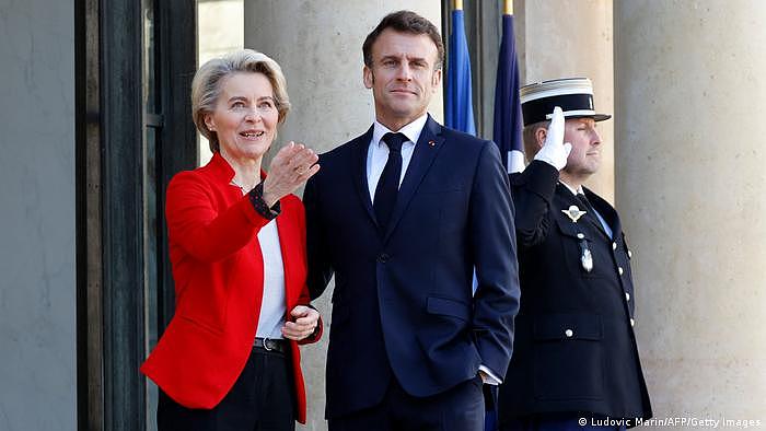 欧盟委员会主席冯德莱恩与法国总统马克龙4月3日在巴黎会面。