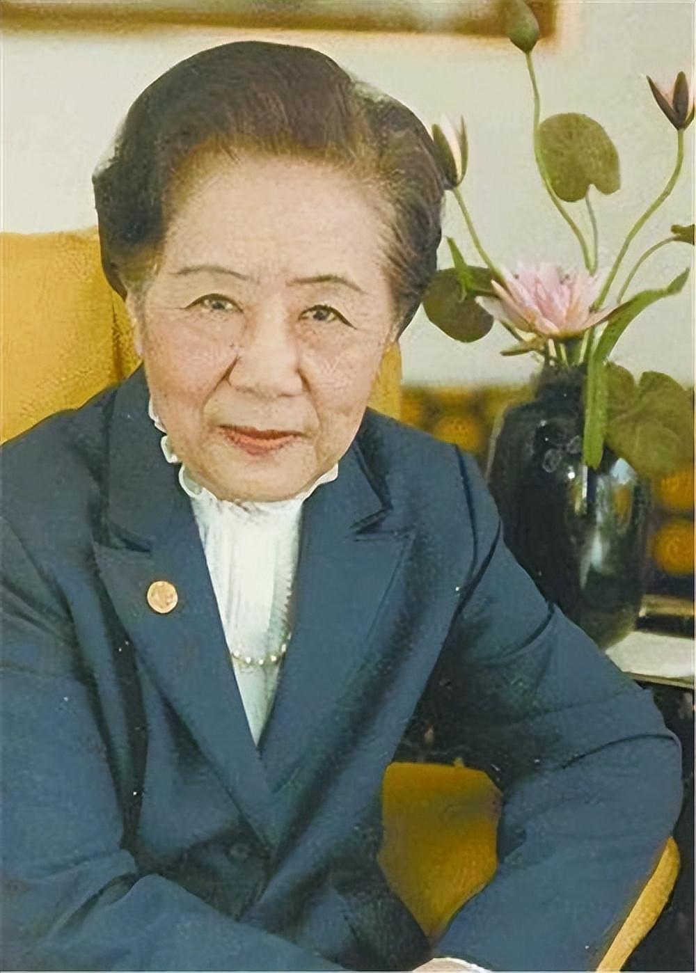 “核弹女王”吴健雄帮美国造原子弹，墓碑却刻着：一个永远的中国人（组图） - 13