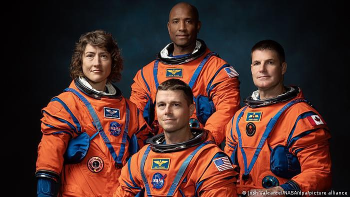 NASA公布阿耳忒弥斯2号登月任务的四名机组人员