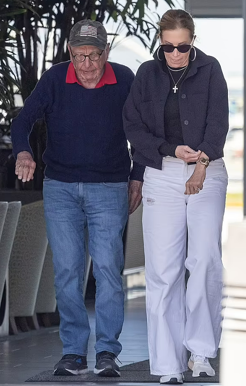 刚刚订婚两周，92岁澳媒大亨默多克悔婚！曾称“这是最后一次坠入爱河”（组图） - 2