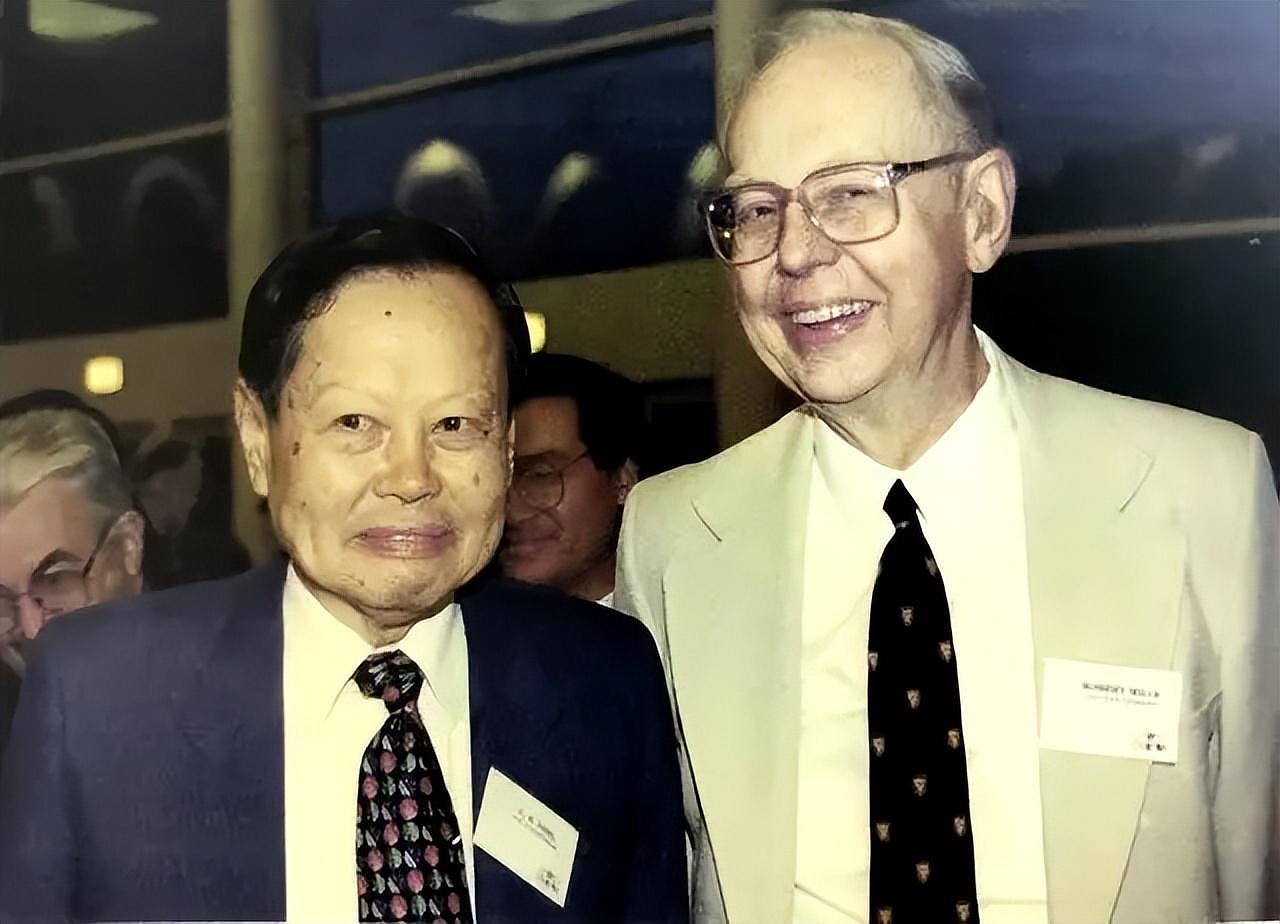 为国奉献52年，101岁杨振宁获港大最高荣誉，颜宁：华人最高成就（组图） - 6