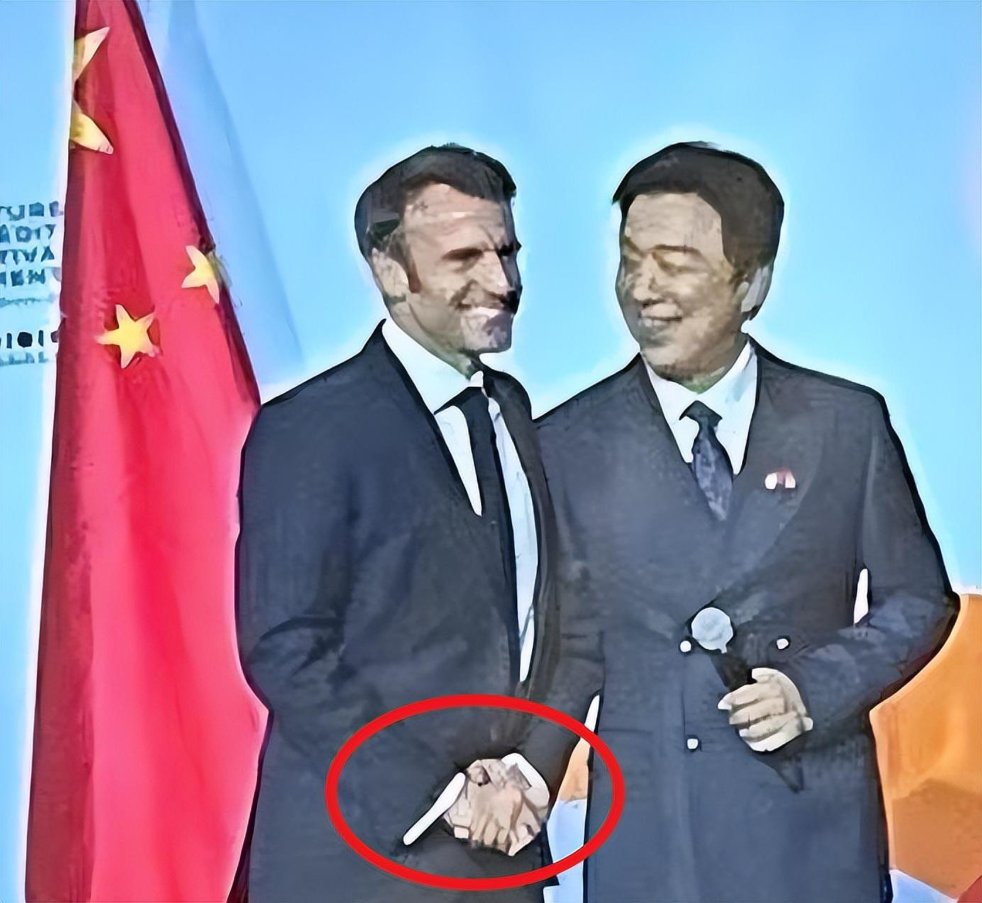 巩俐夫妇陪法国总统参加艺术节，马克龙双手握住黄渤的手笑的开心（组图） - 7