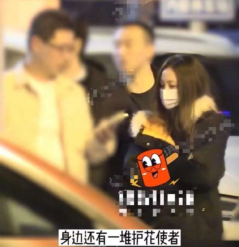 文章和女友一家出游，女方颜值不输姚笛，气场强大 （组图） - 21