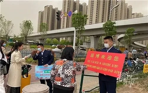 淄博烧烤到底火成什么样？记者亲身体验周末狂欢（组图） - 6