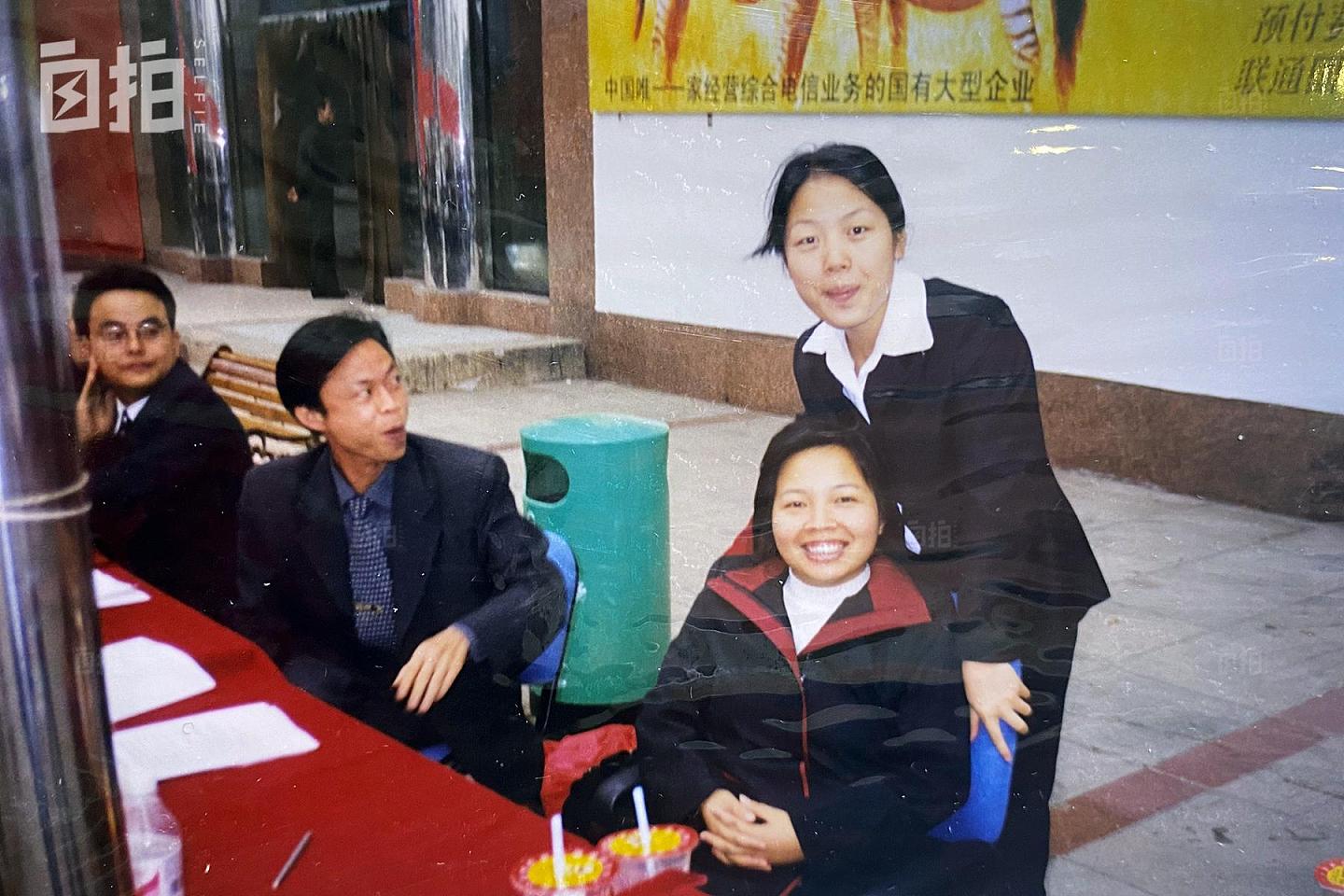 我，农村女生，高中毕业进厂打工，自学法律后，在上海开了家律所（组图） - 9