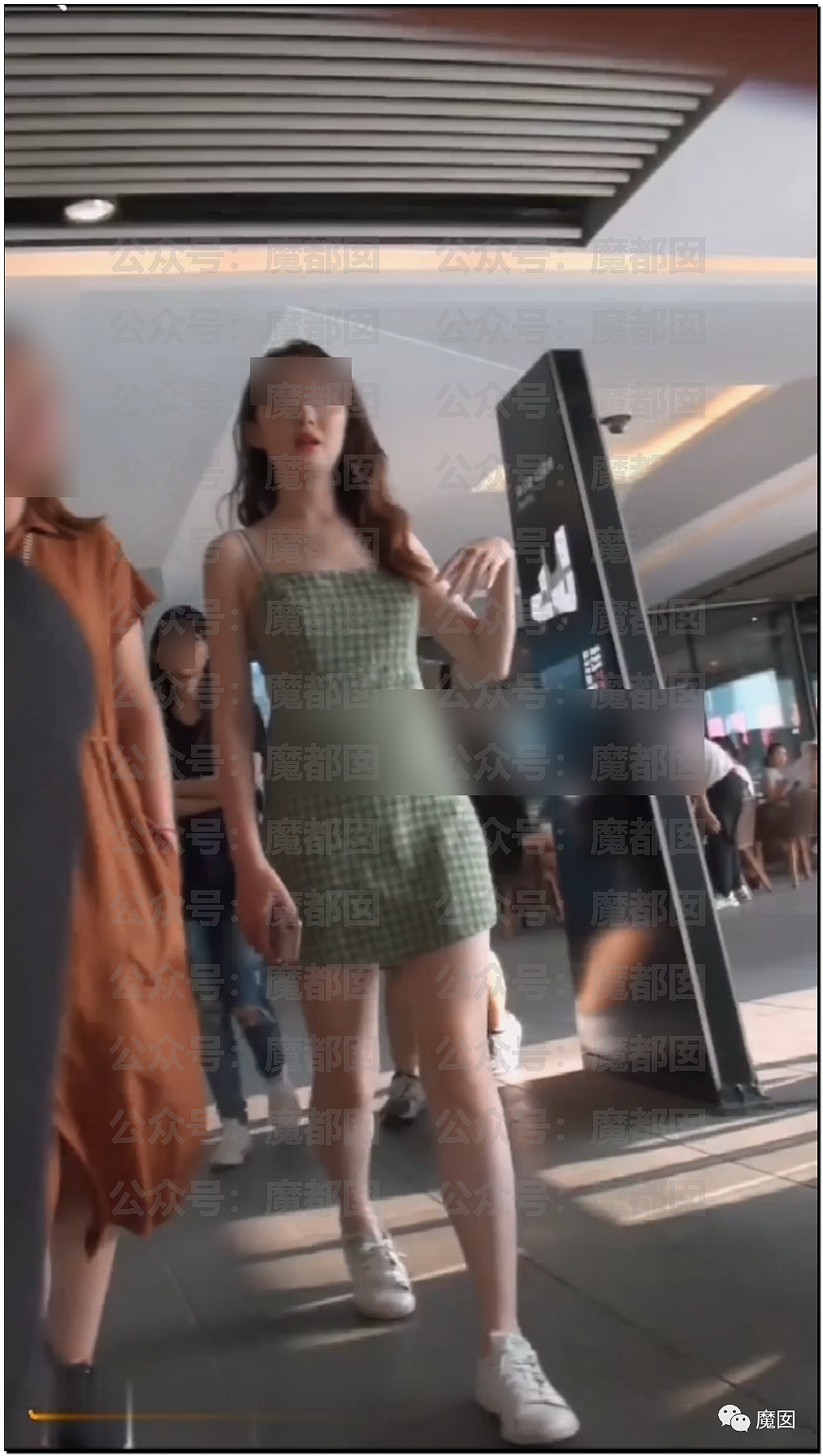 冲上热搜！中国女星商城内被偷拍裙底遭勒索，视频网上疯传（组图） - 8