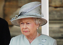 心酸！新纪录片曝英国女王过世前做出一痛苦决定（图）