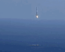 可惜！SpaceX星舰升空爆炸，现场却响起一片欢呼和掌声（视频/组图） - 43
