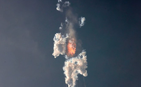 炸了！30亿美元“星际飞船”空中爆炸，马斯克和NASA却都发来祝贺，还开了香槟（组图） - 1