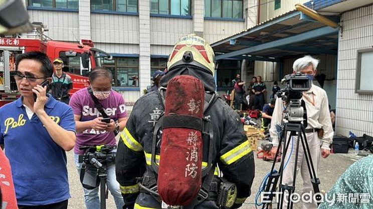 台湾彰化食品工厂清晨大火，酿7死15伤惨剧（组图） - 4