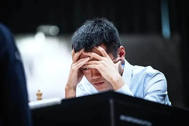 “刚哭了一场，我觉得难以相信……”中国小伙丁立人创造历史，加冕国际象棋世界冠军（组图） - 3