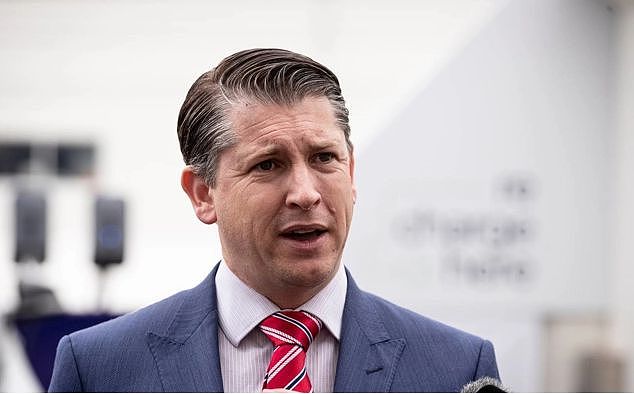 真要“大赦”？新西兰绿党呼吁给1.4万非法移民身份，移民部长回应了；暴雨又要来，两天下足两个月雨量！（组图） - 4