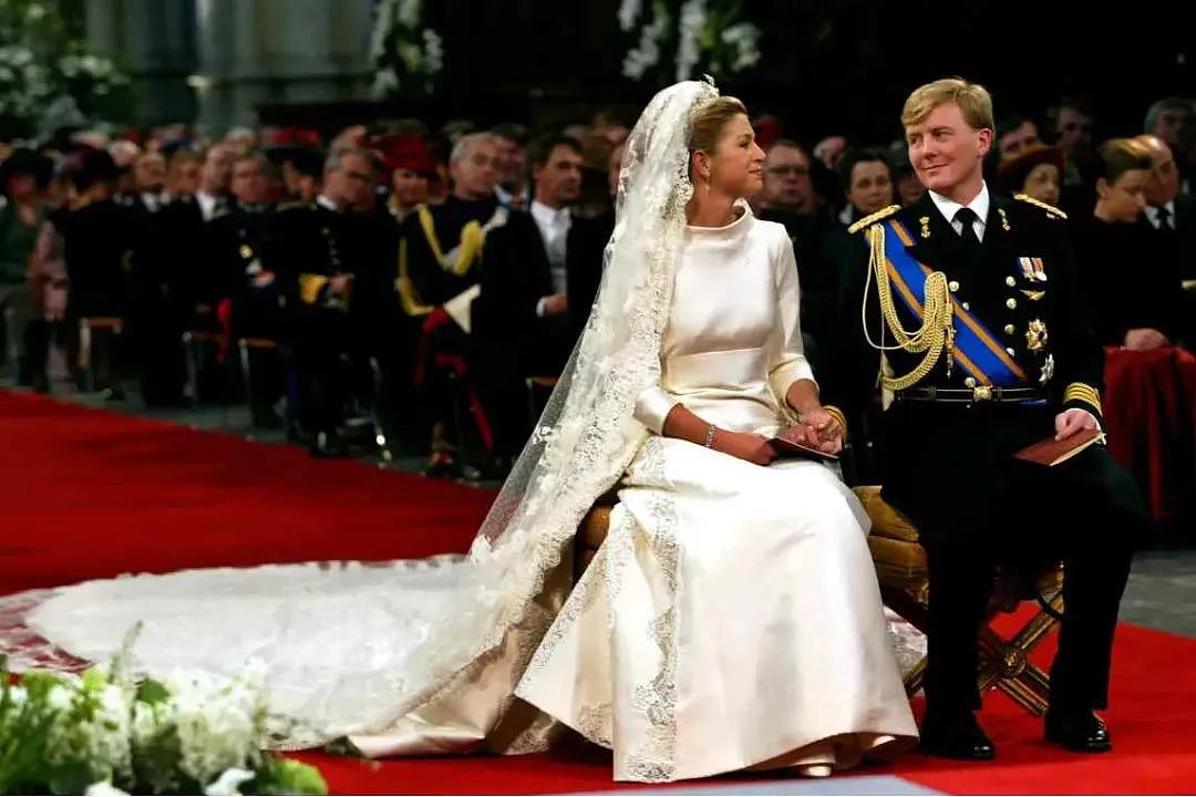 国王为了娶她差点被废！这位荷兰最美王妃，到底什么来头？（组图） - 8