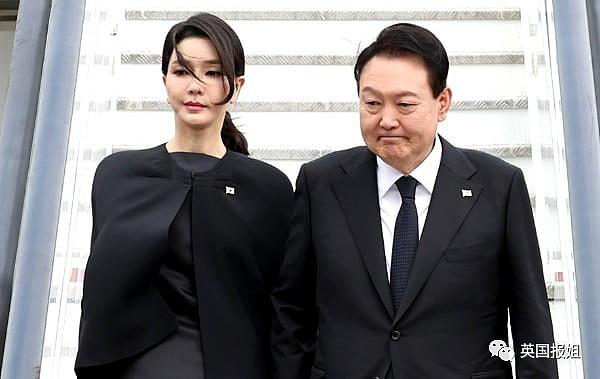 韩总统夫人访美走“时装秀”抢尽风头！换20套衣服，曝光比总统都多，网友喷：要篡权？（组图） - 38