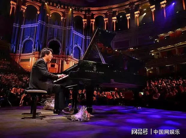 中国钢琴家郎朗受邀在英国查尔斯国王加冕音乐会上演奏（图） - 1