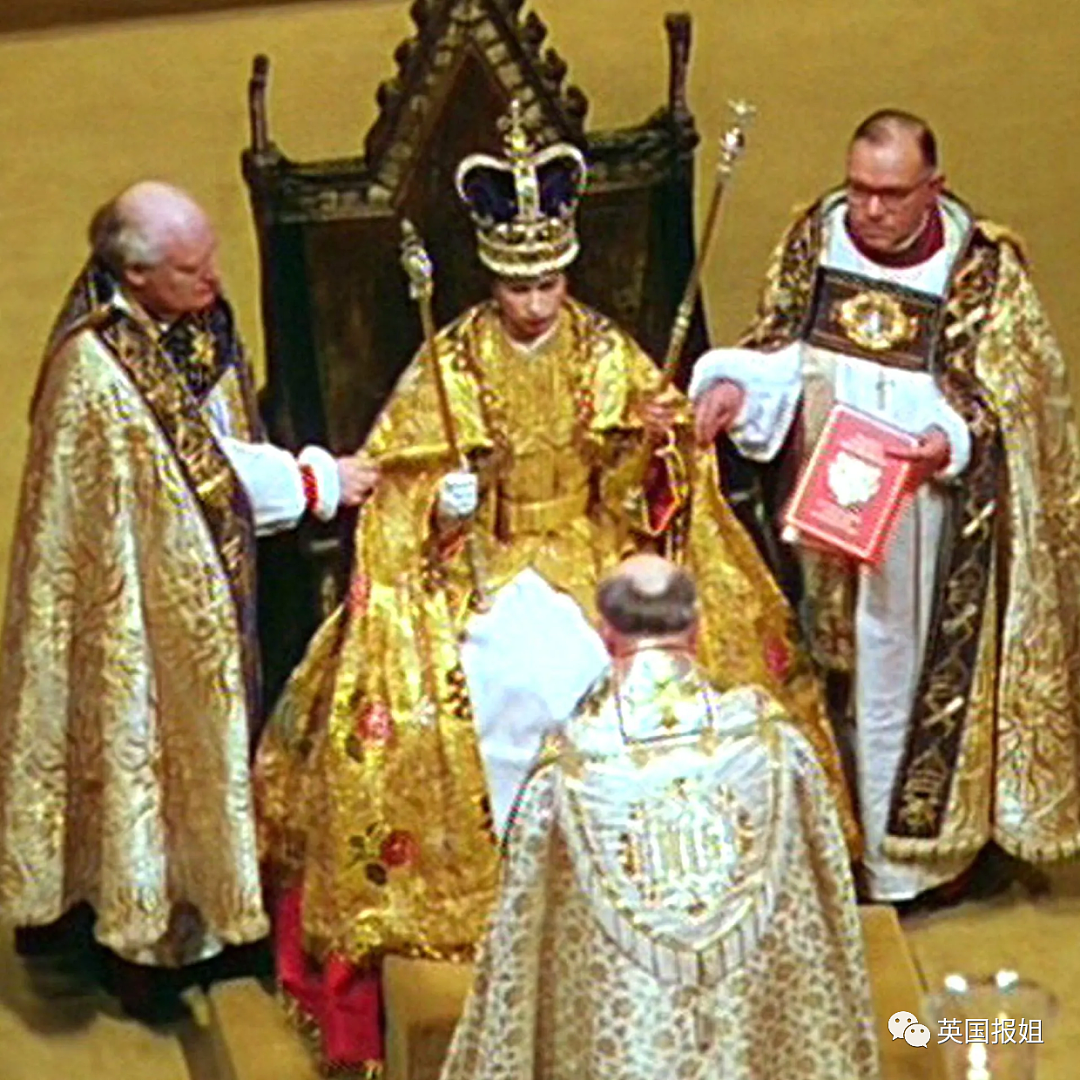 “70年太子”查尔斯终于加冕为王！卡米拉封后笑开花，夏洛特公主被评“女王转世”（组图） - 79