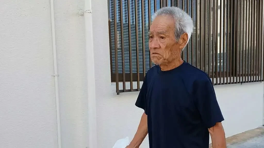 日本老爷爷荒岛裸体独居29年，被强行带回都市生活（组图） - 15