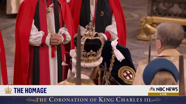 查理三世在加冕仪式，向儿子轻声说这三个字（图） - 1