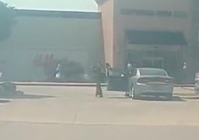 美国德州枪手血洗商场酿9死，被击毙画面曝光！太吓人了……（视频/组图） - 4